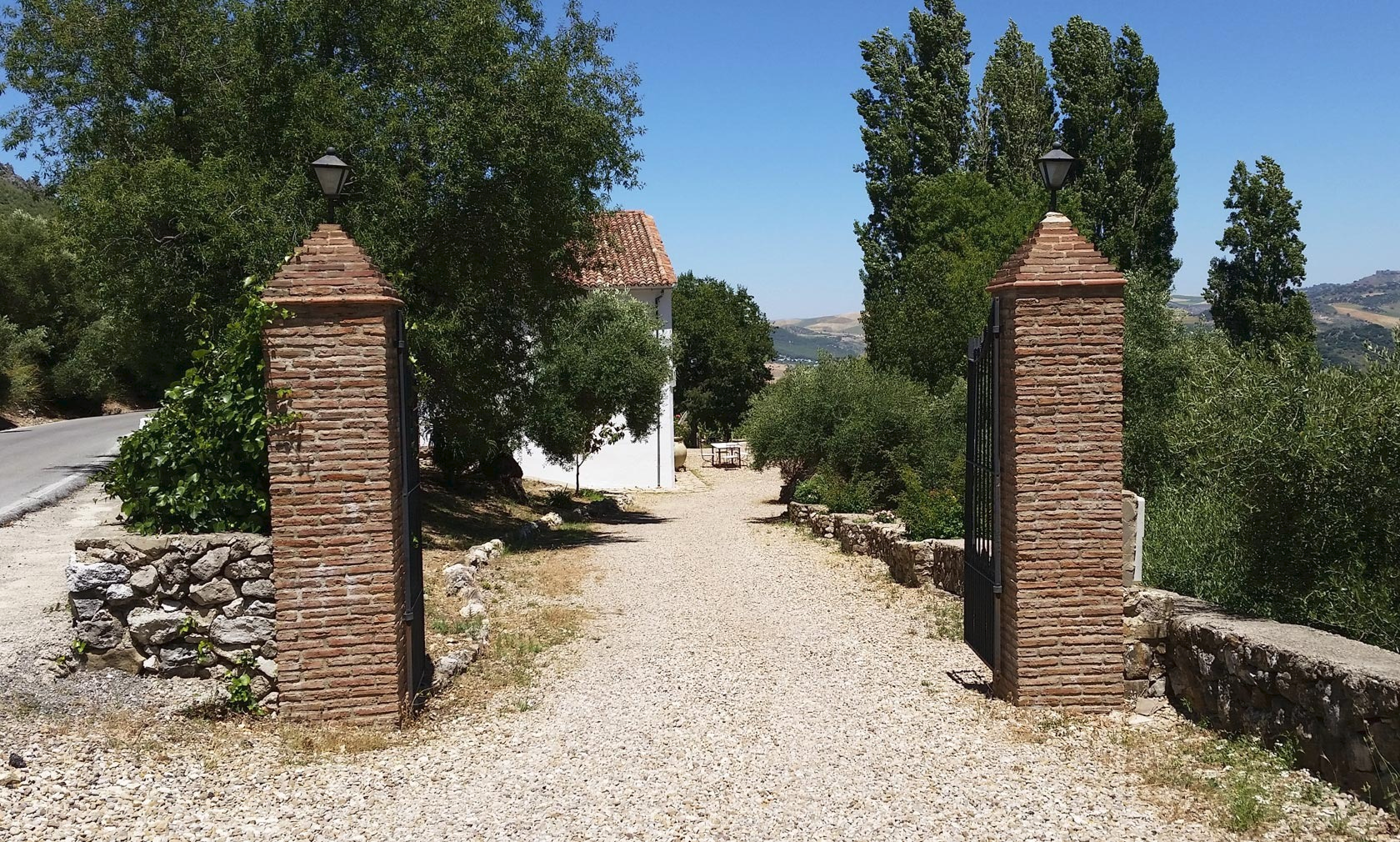imgi_65_exterior-casa-3 1
